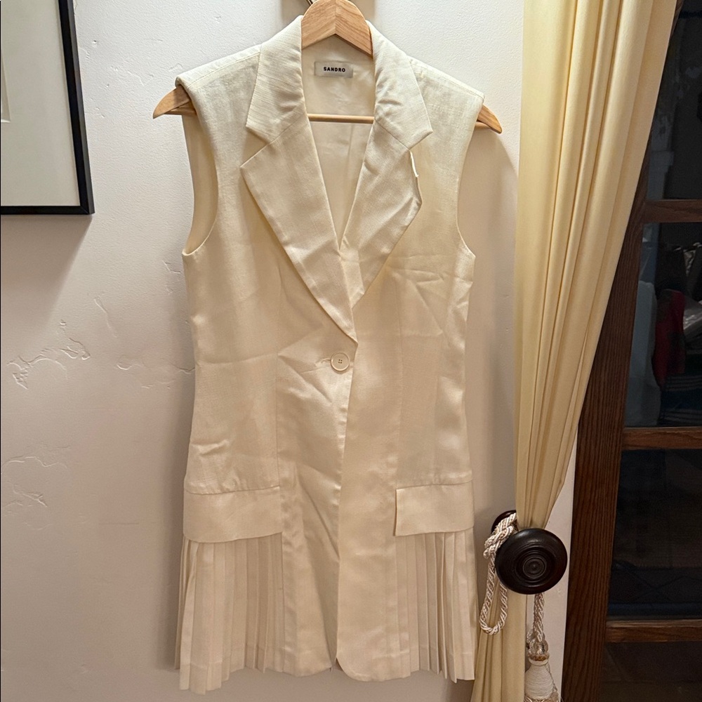 Cream Sleeveless Blazer Dress